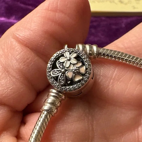 925 Pandora Silver Poetic Bloom Bracelet With 2 Cherry Blossom Clips. - Picture 2 of 6